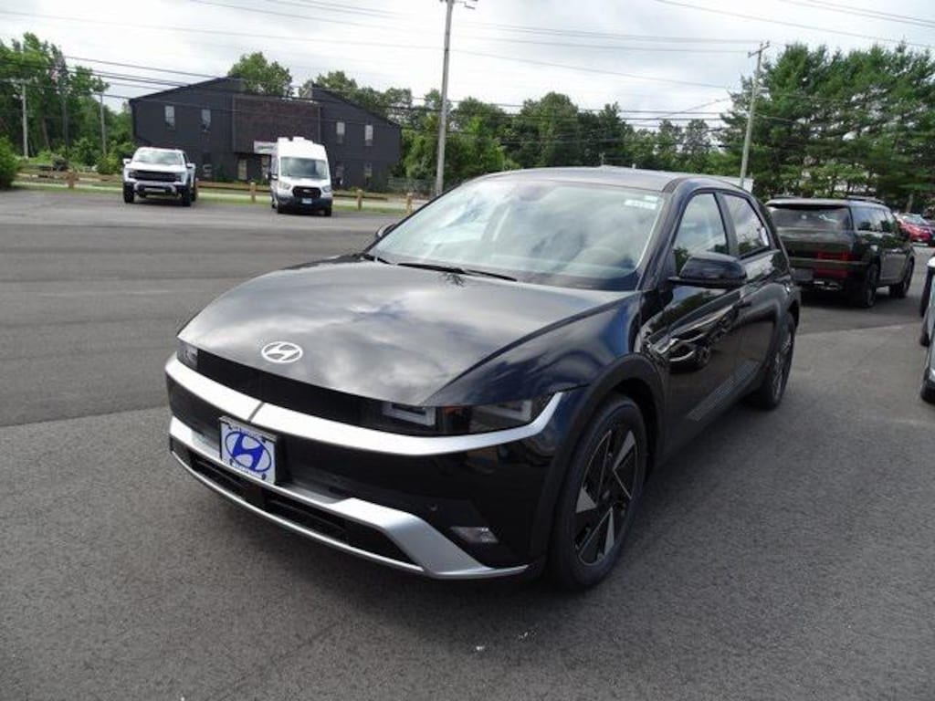 New 2025 Hyundai IONIQ 5 SE SUV