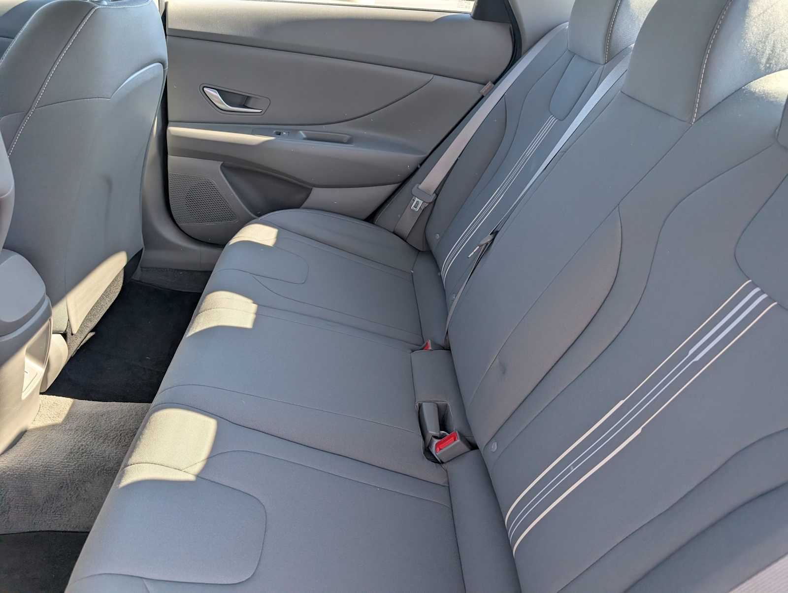 2024 Hyundai Elantra SEL - Photo 15