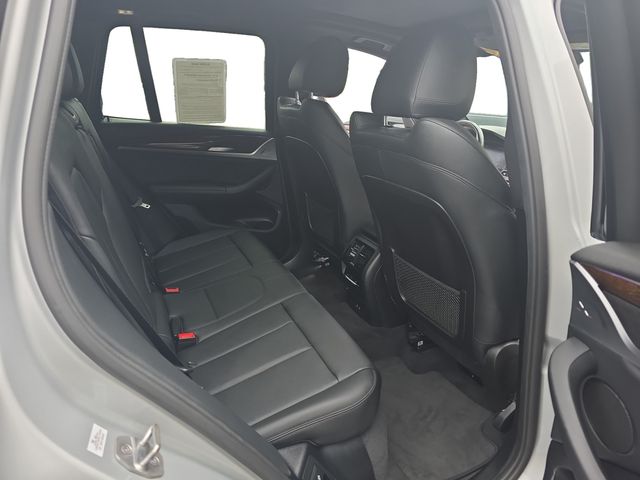 2021 BMW X3 30i - Photo 18