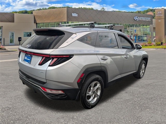 2022 Hyundai Tucson SEL photo 3