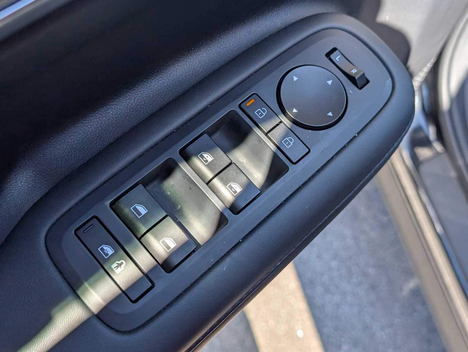 2026 Hyundai Santa Fe SEL - Photo 11