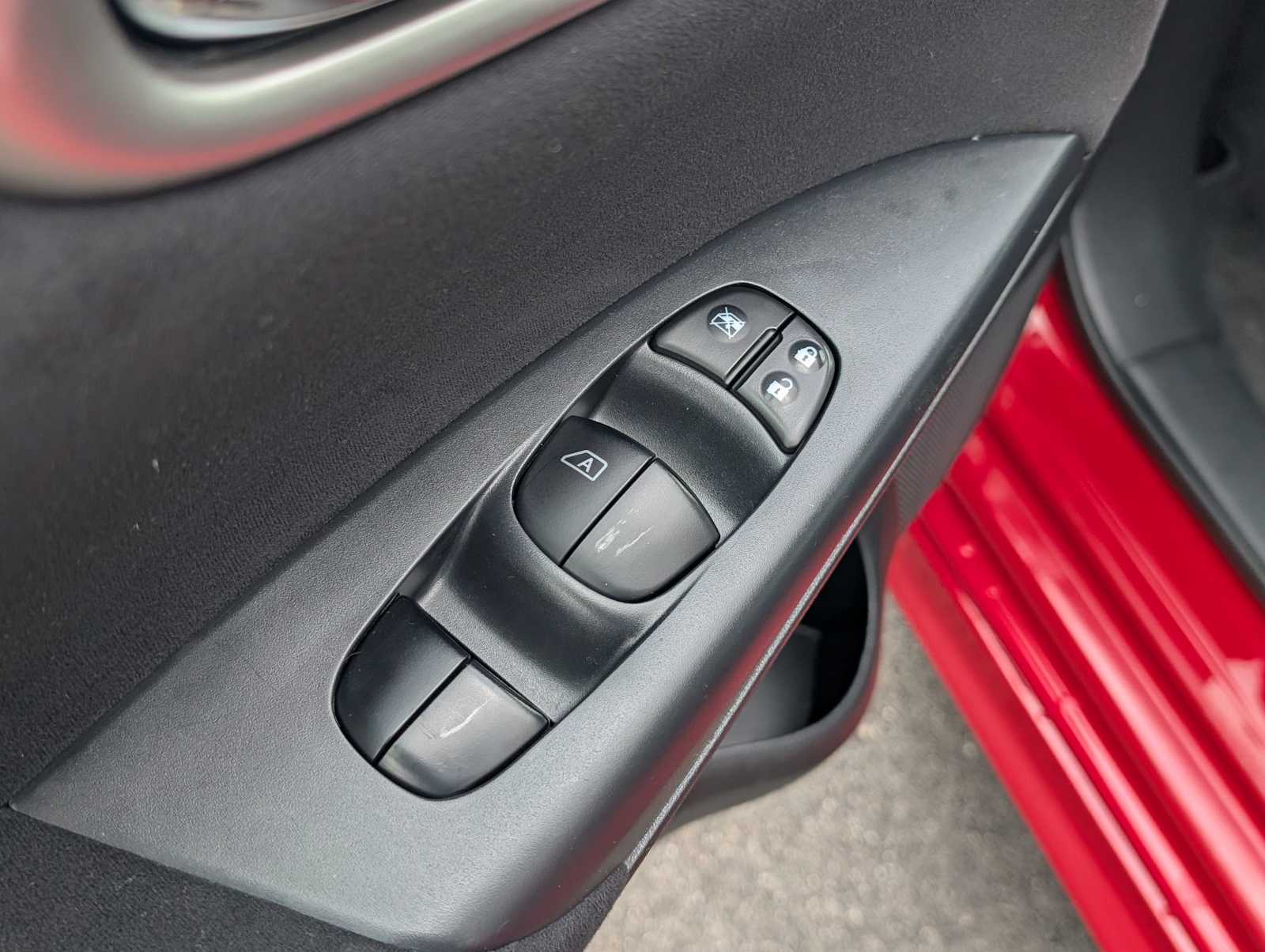 2015 Nissan Sentra SR - Photo 12