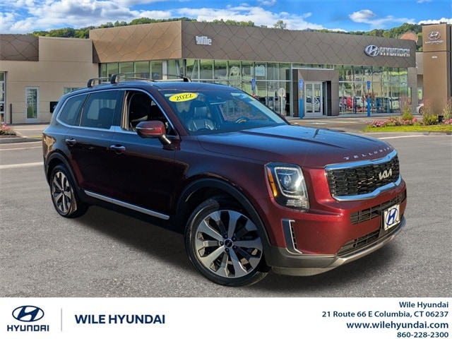 2022 Kia Telluride S's photo