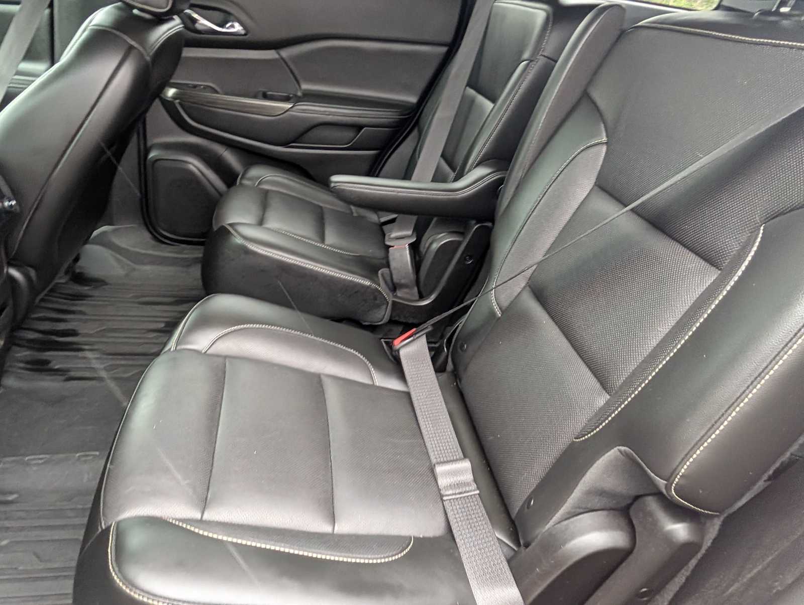 2019 GMC Acadia SLT-1 - Photo 15