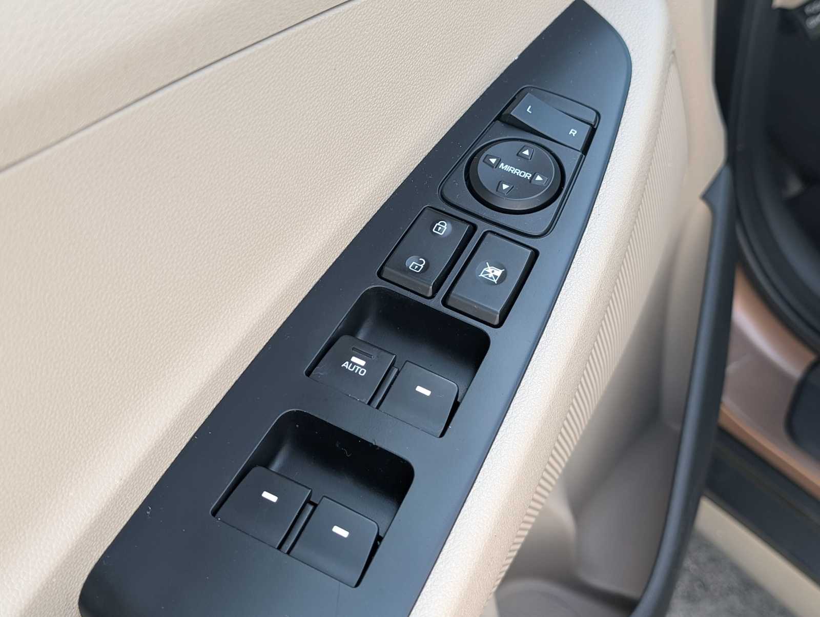 2017 Hyundai Tucson SE - Photo 11