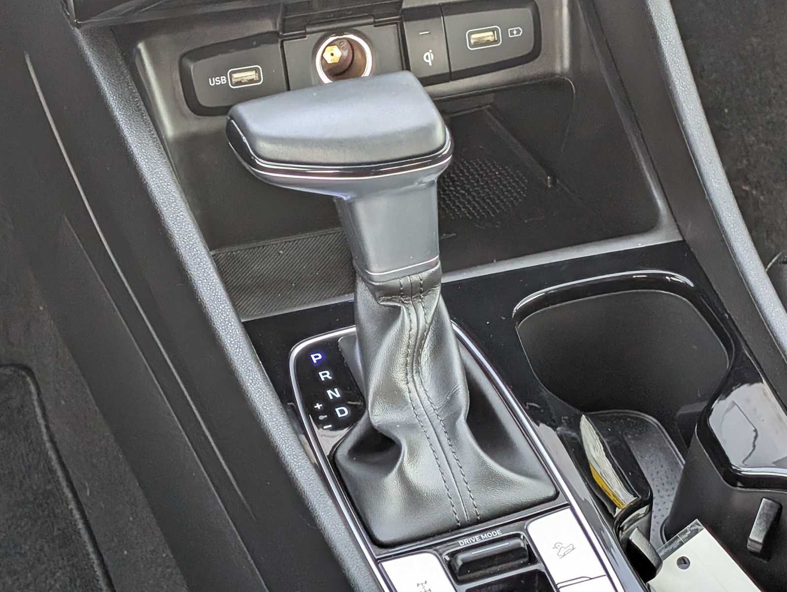 2023 Hyundai Santa Cruz Limited - Photo 29