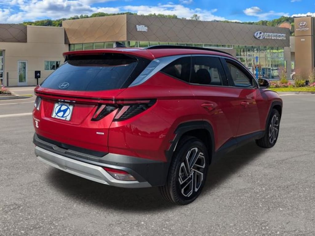 Certified 2025 Hyundai Tucson Limited SUV