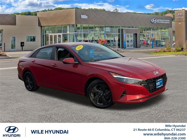 2023 Hyundai Elantra SEL's photo