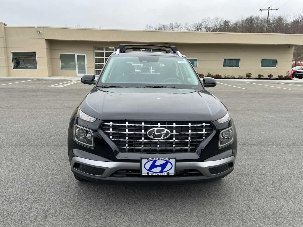 New 2026 Hyundai Venue SEL SUV