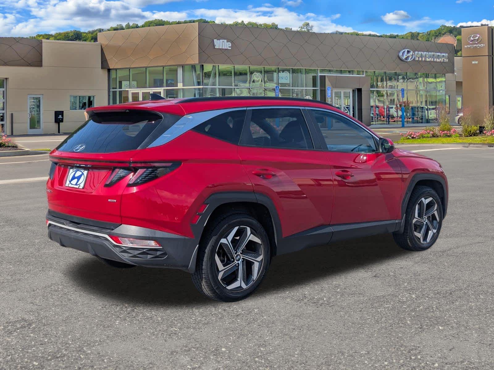 View vehicle photo 3