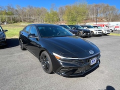2026 Hyundai Elantra SEL Sport Sedan