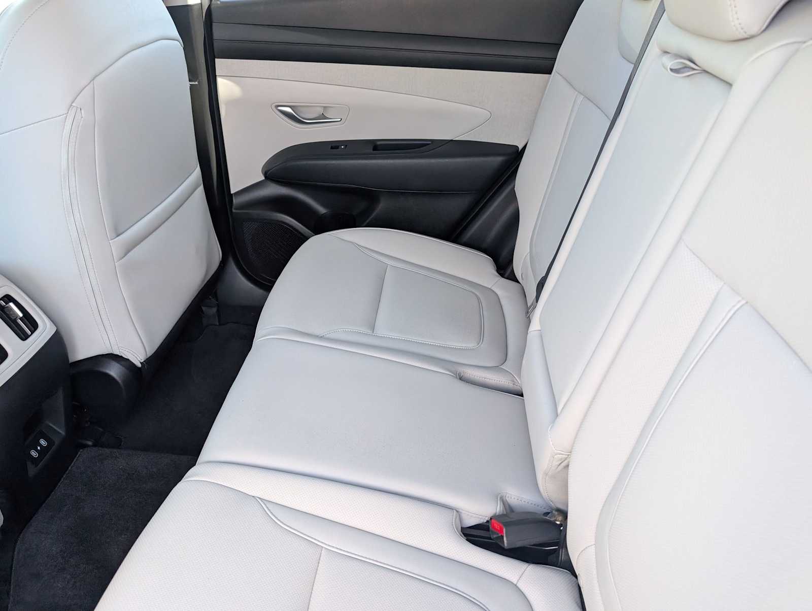 2025 Hyundai Tucson SEL Convenience - Photo 16