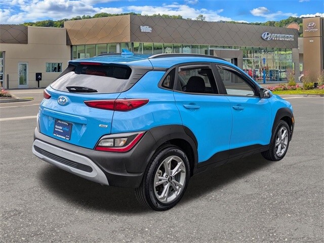 2023 Hyundai Kona SEL photo 3
