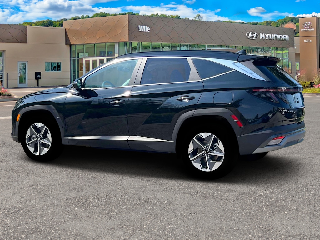 New 2025 Hyundai Tucson Hybrid SEL Convenience SUV