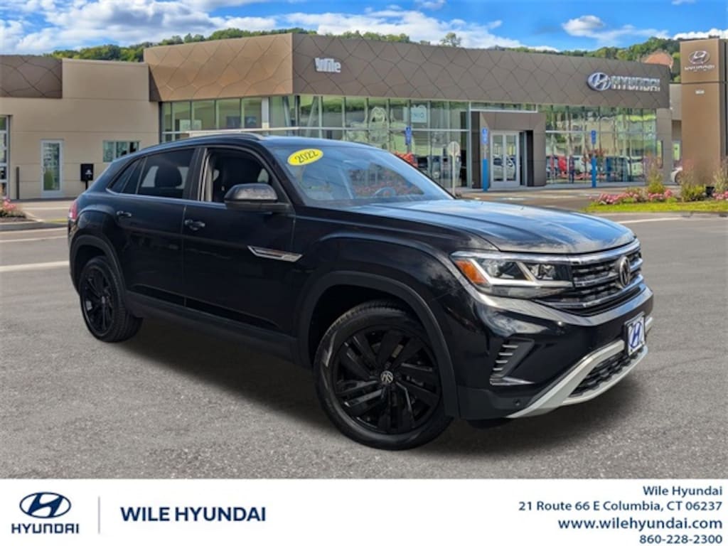 Used 2022 Volkswagen Atlas Cross Sport 3.6L V6 SE w/Technology SUV