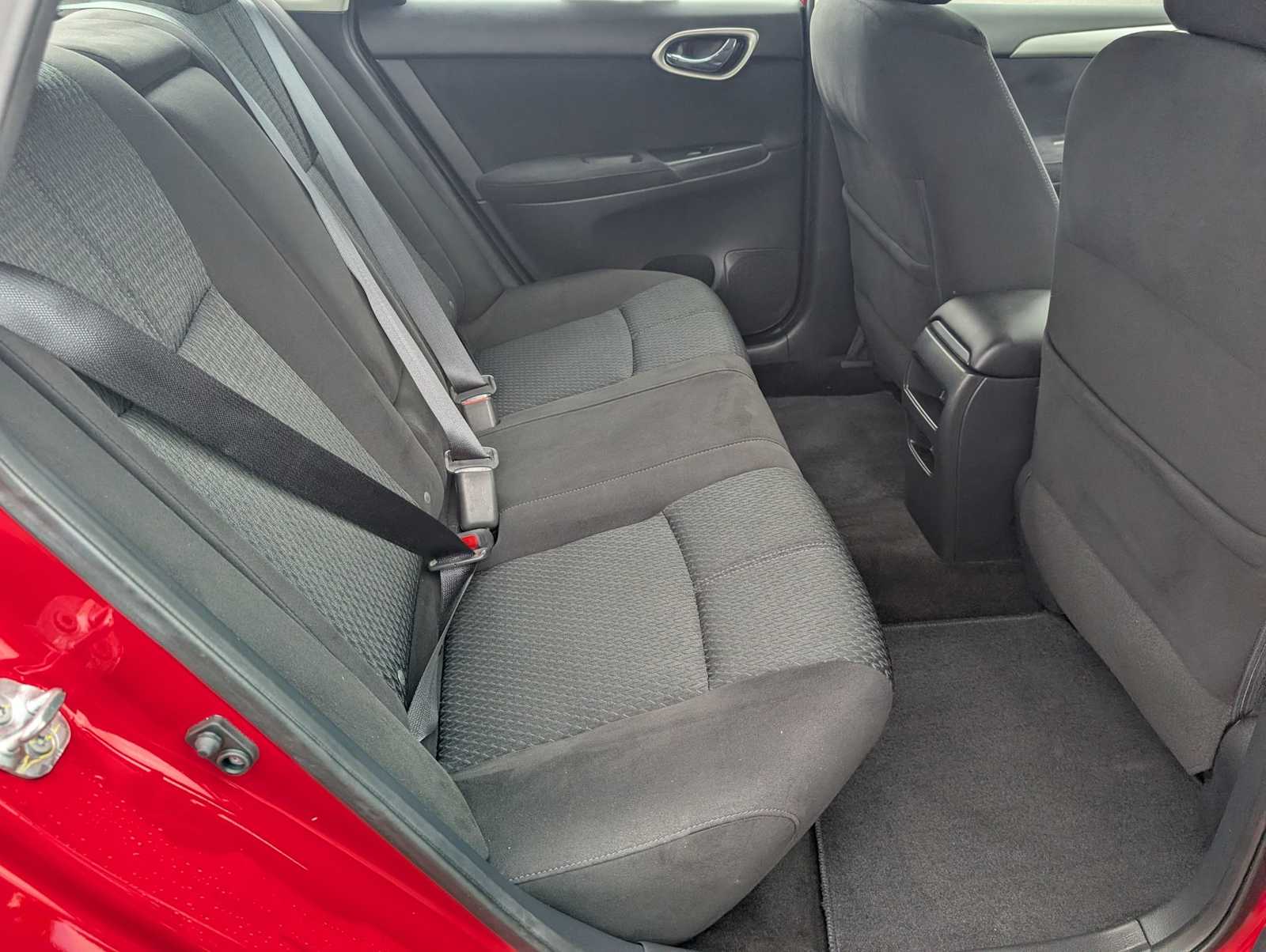2015 Nissan Sentra SR - Photo 29