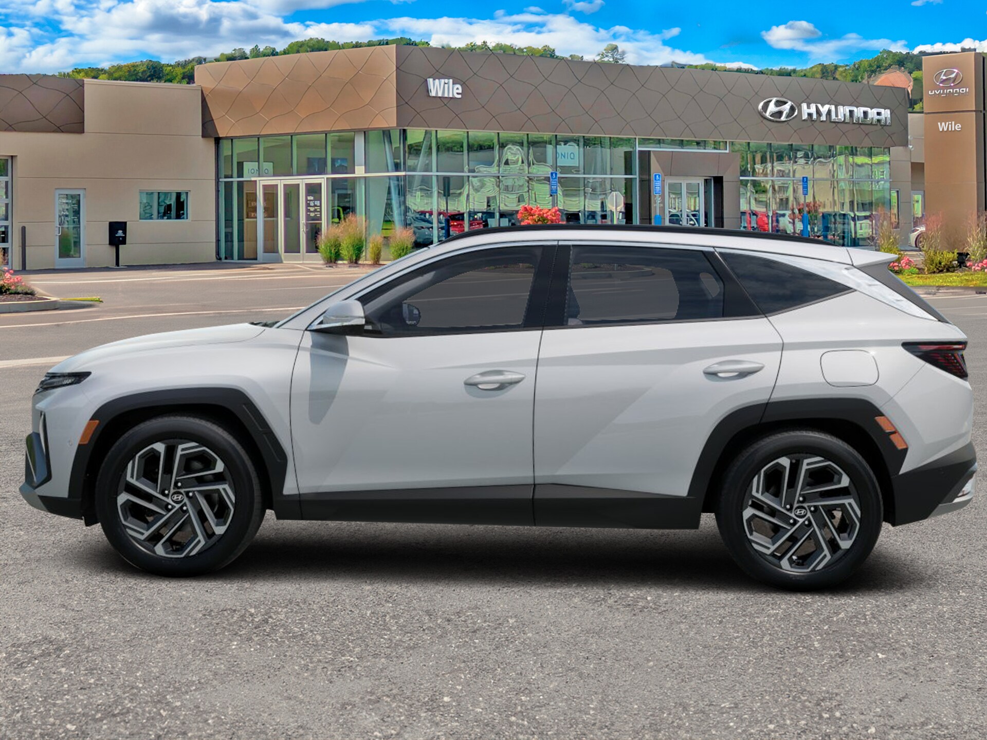 2026 Hyundai Tucson Hybrid Limited photo 2