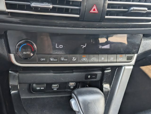 2023 Kia Seltos SX - Photo 24