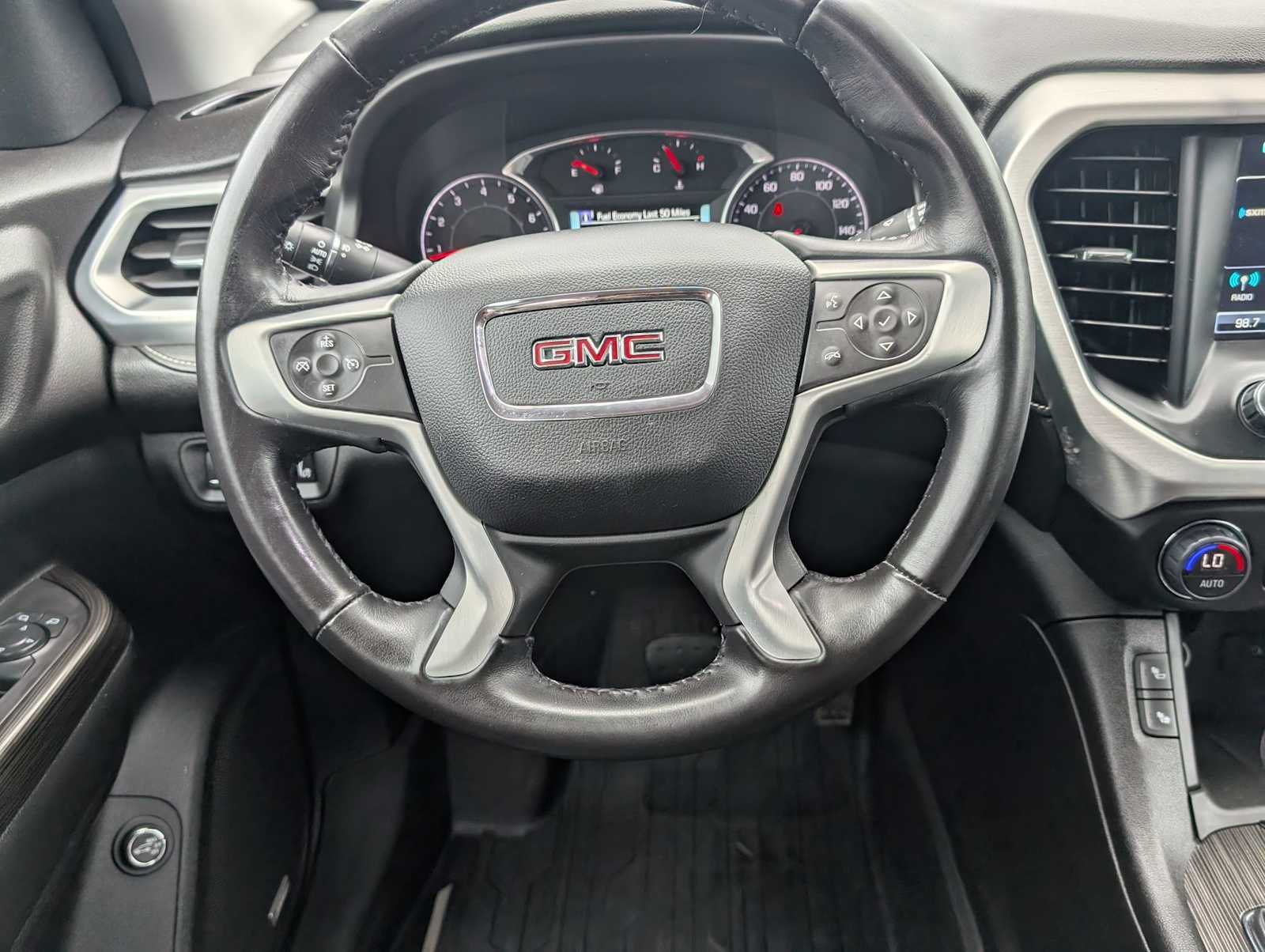 2019 GMC Acadia SLT-1 - Photo 18
