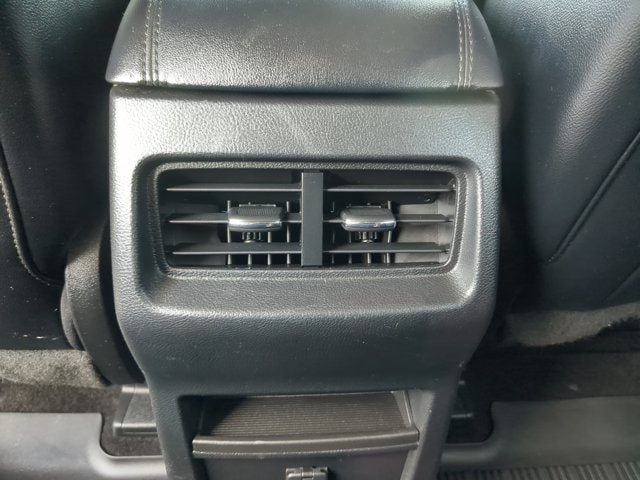 2019 Ford Edge SEL - Photo 17
