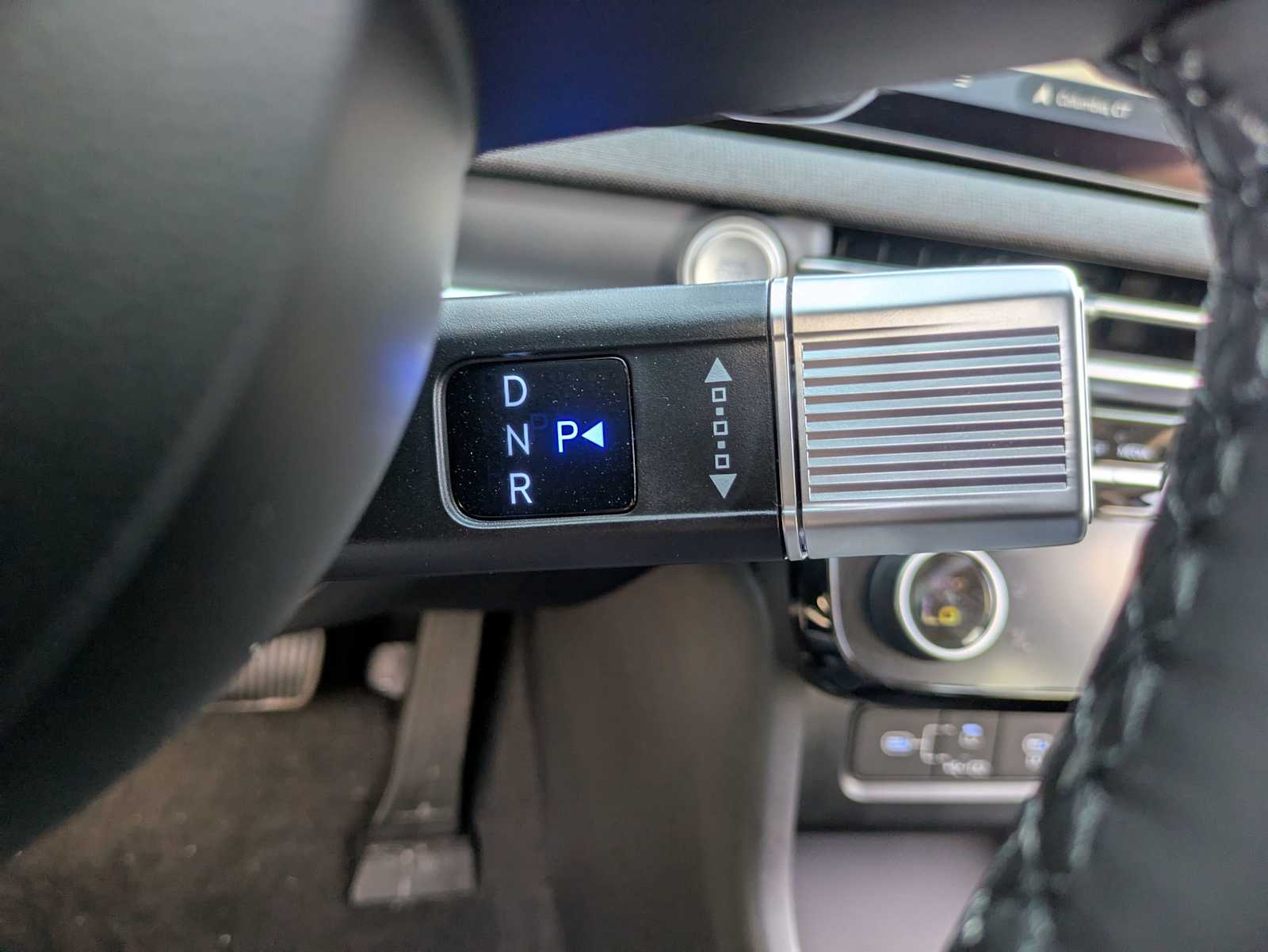 2025 Hyundai Tucson Limited - Photo 28