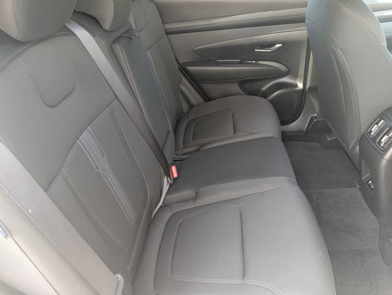 2026 Hyundai Tucson SEL - Photo 30