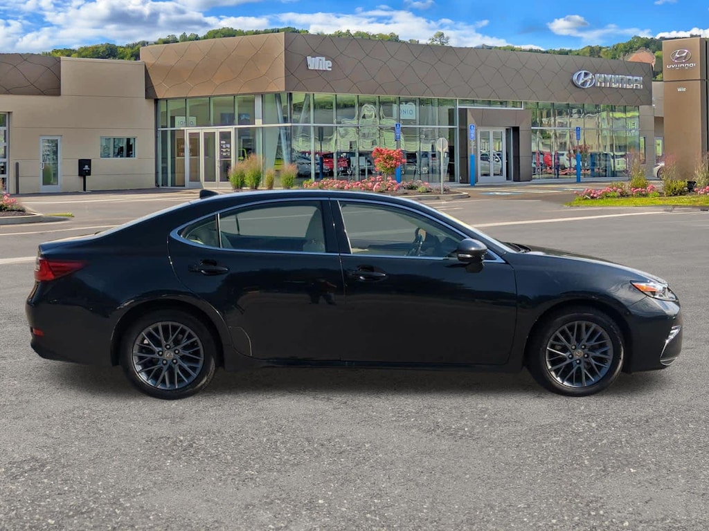 Used 2018 Lexus ES 350 Sedan