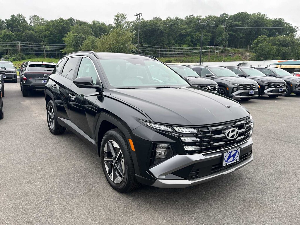 New 2026 Hyundai Tucson Hybrid SEL SUV