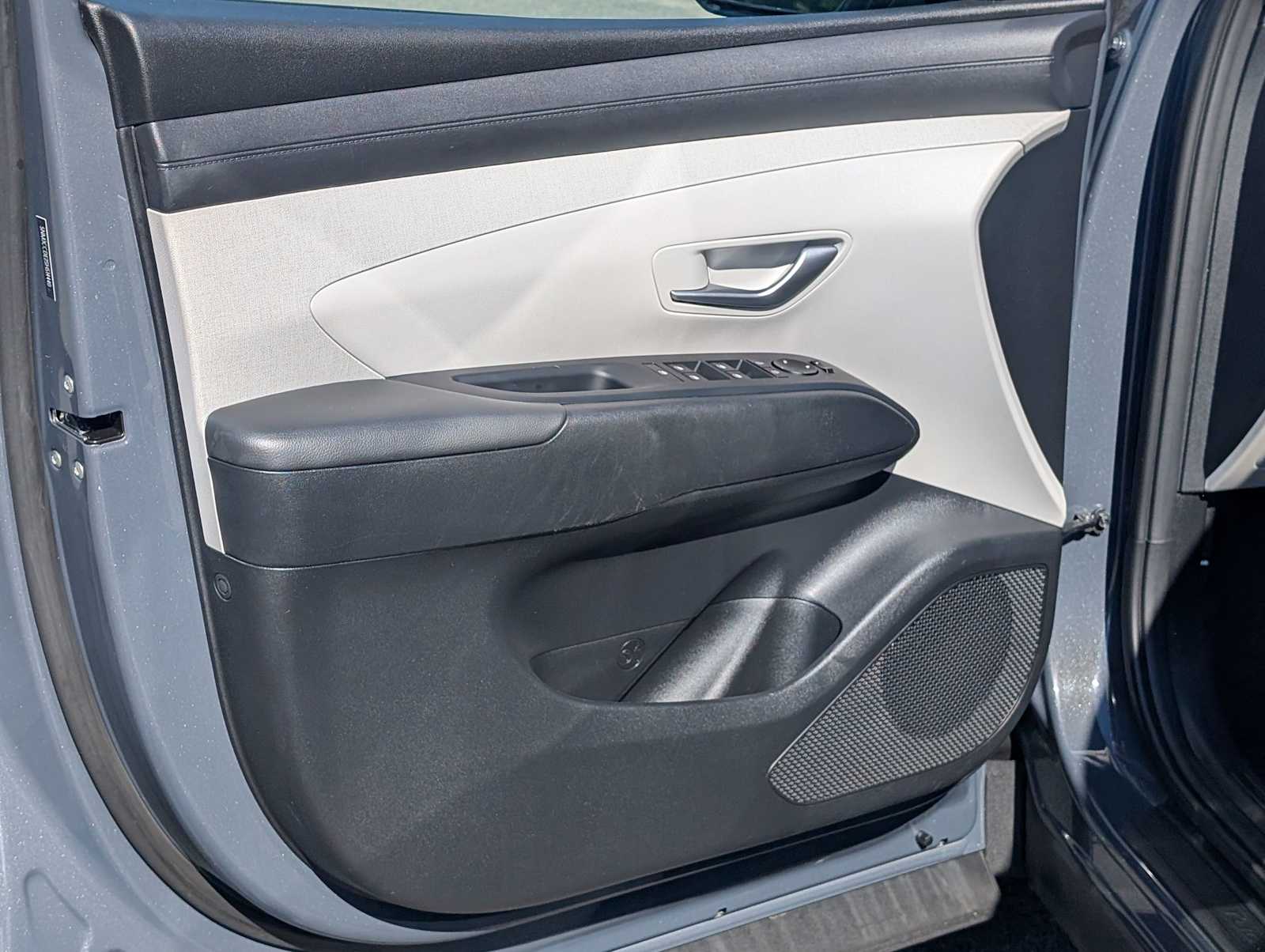 2025 Hyundai Tucson SEL Convenience - Photo 10
