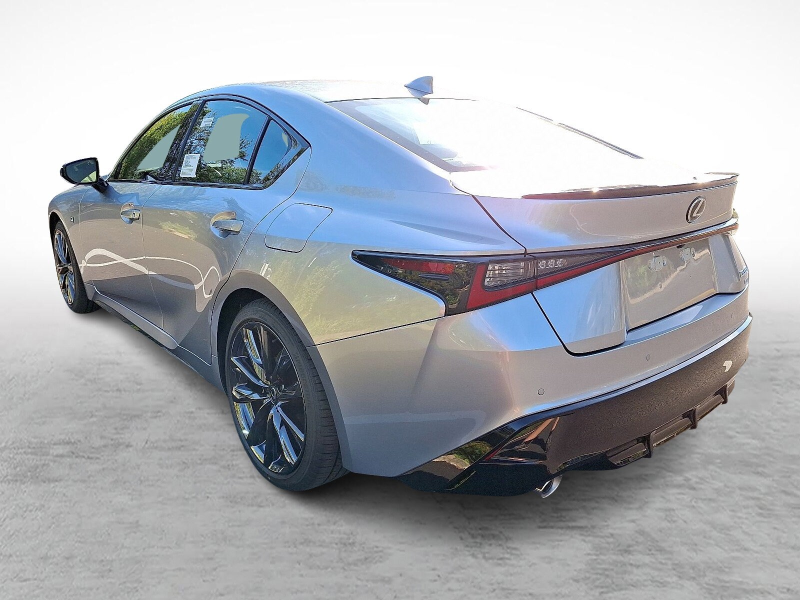 2025 Lexus IS 350 F SPORT photo 2