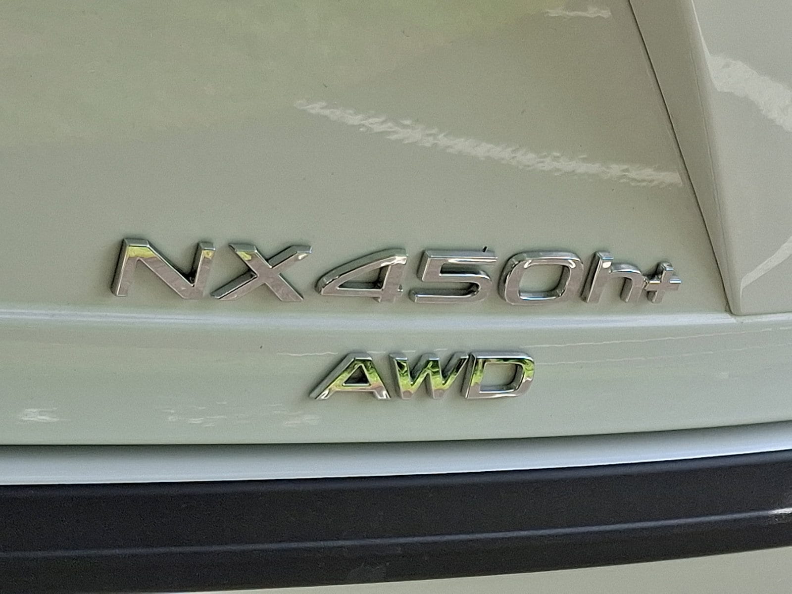 2026 Lexus NX 450h+ Luxury - Photo 15