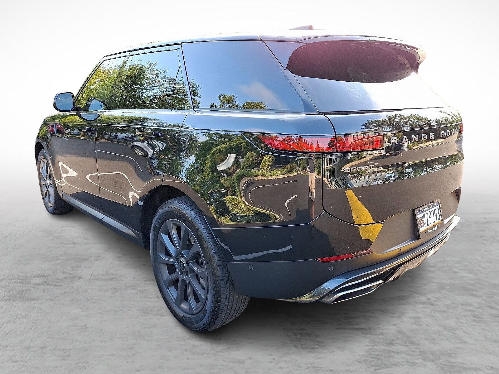 2024 Land Rover Range Rover Sport SE photo 4