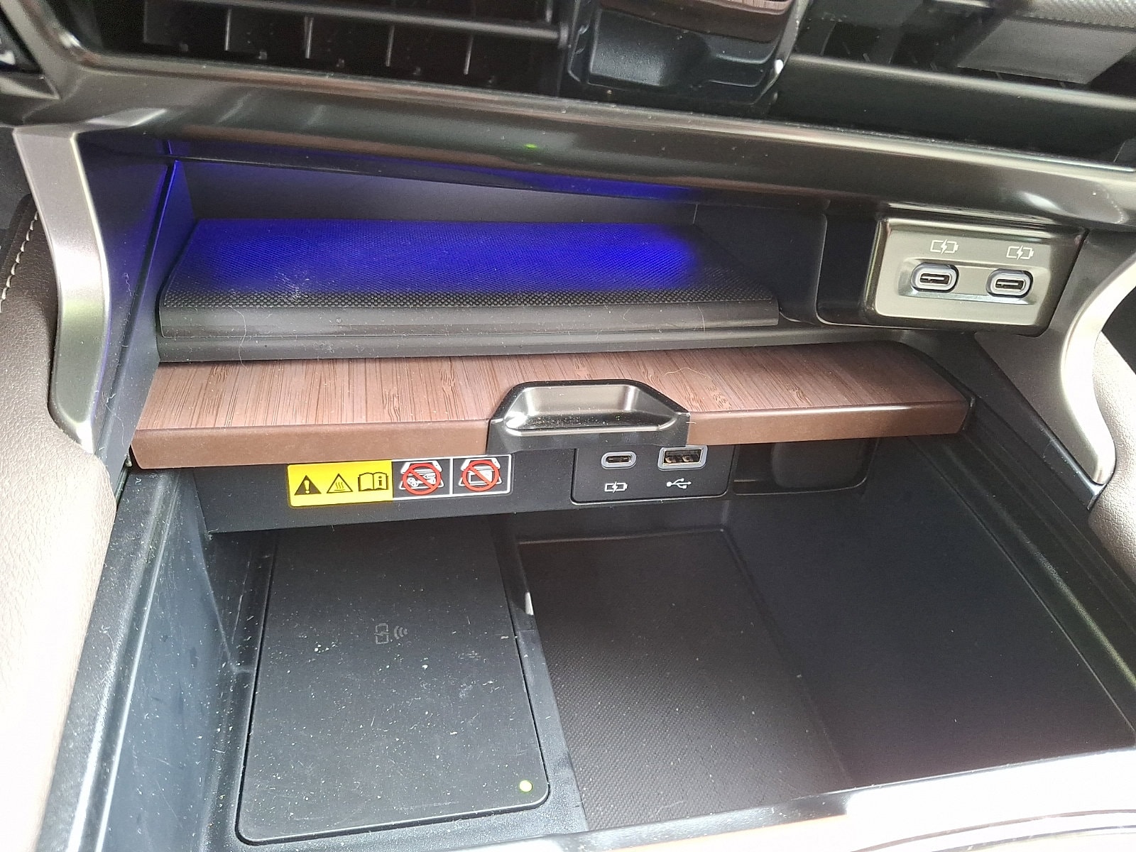 2026 Lexus RX 450h+ Luxury - Photo 13