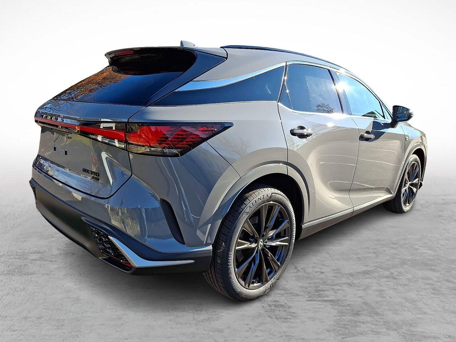 2026 Lexus RX 350 F SPORT photo 4