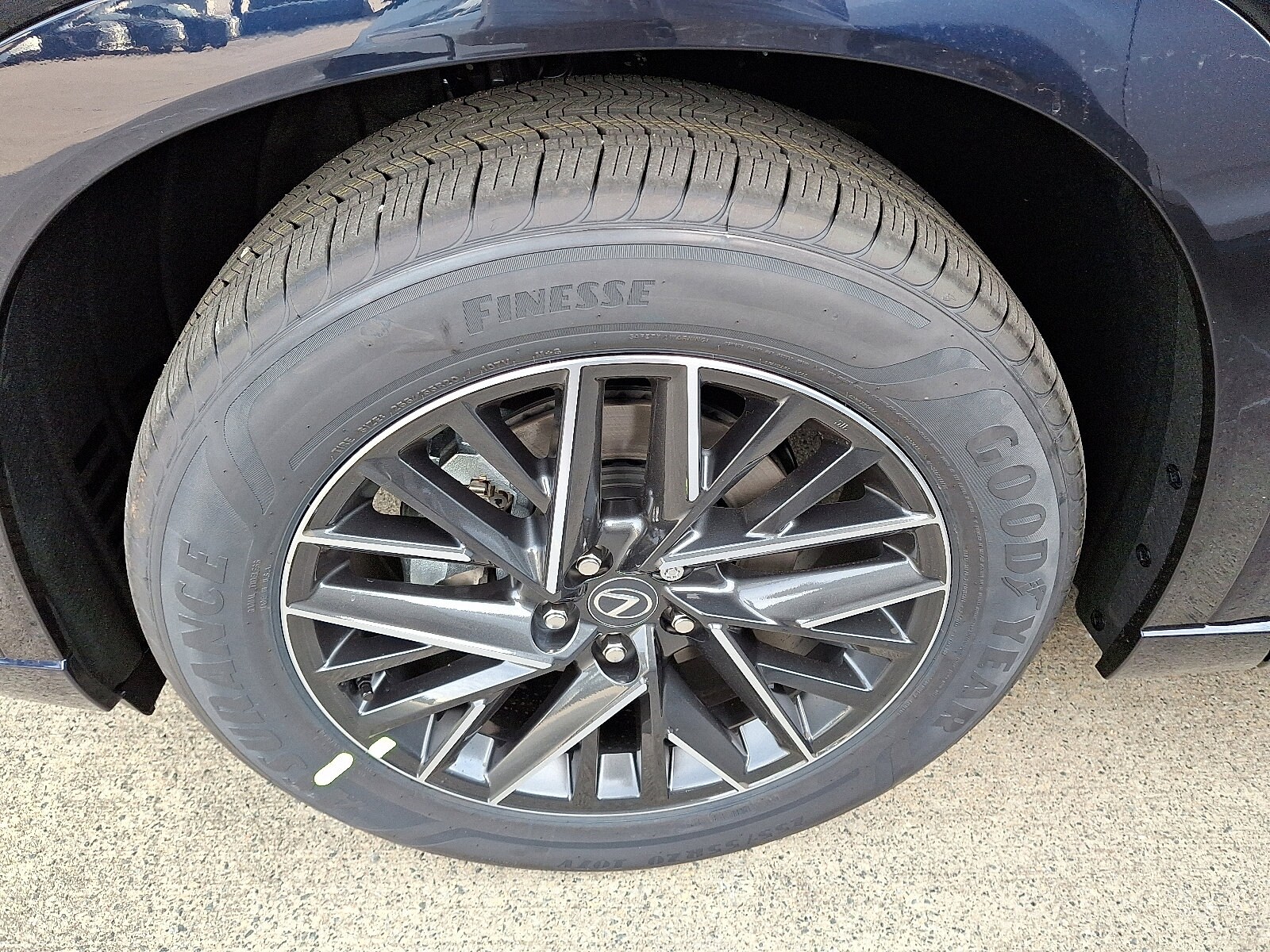 2025 Lexus TX 350 Premium photo 4