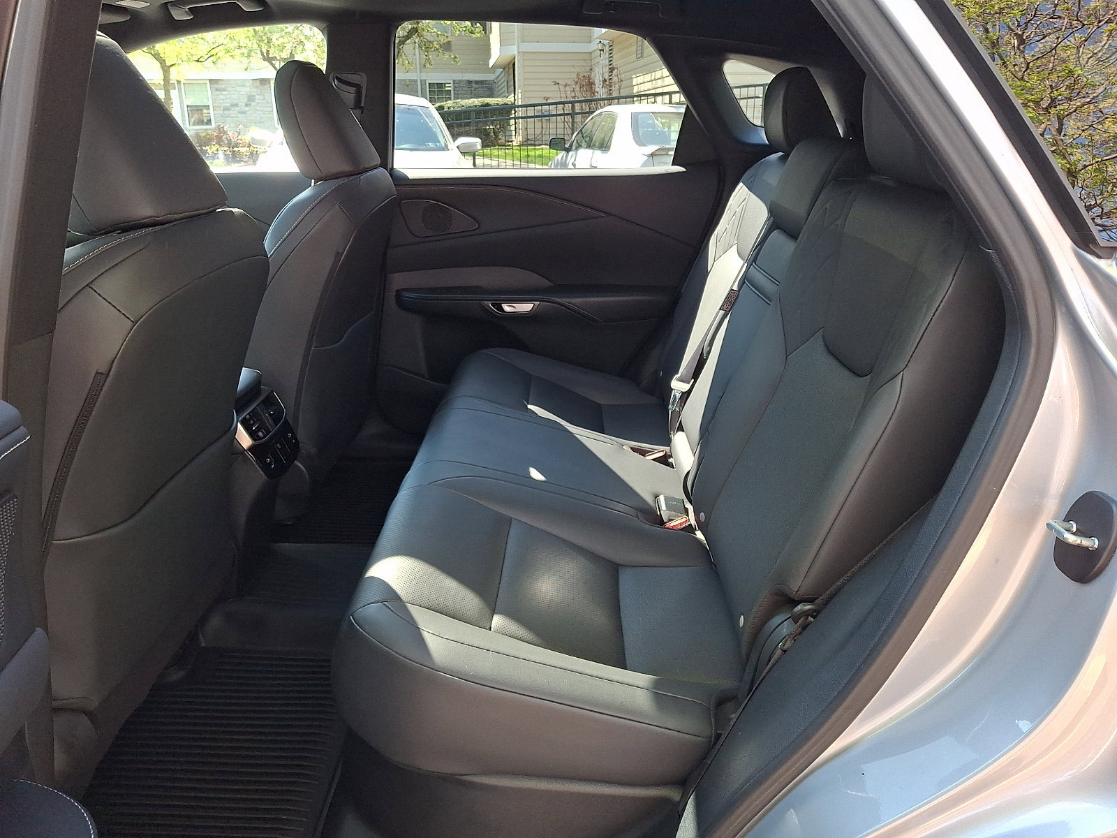 2023 Lexus RX 350 - Photo 10