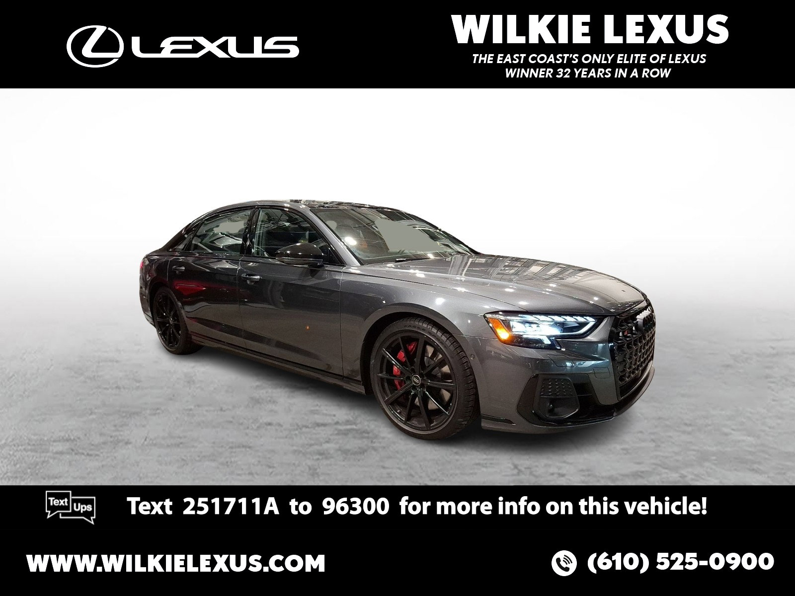 2024 Audi S8 Base's photo