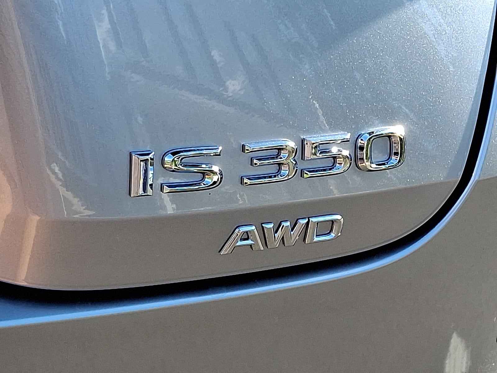 2025 Lexus IS 350 F SPORT - Photo 18