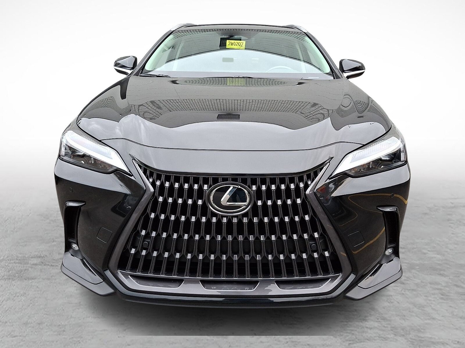 2026 Lexus NX 350 Premium photo 2