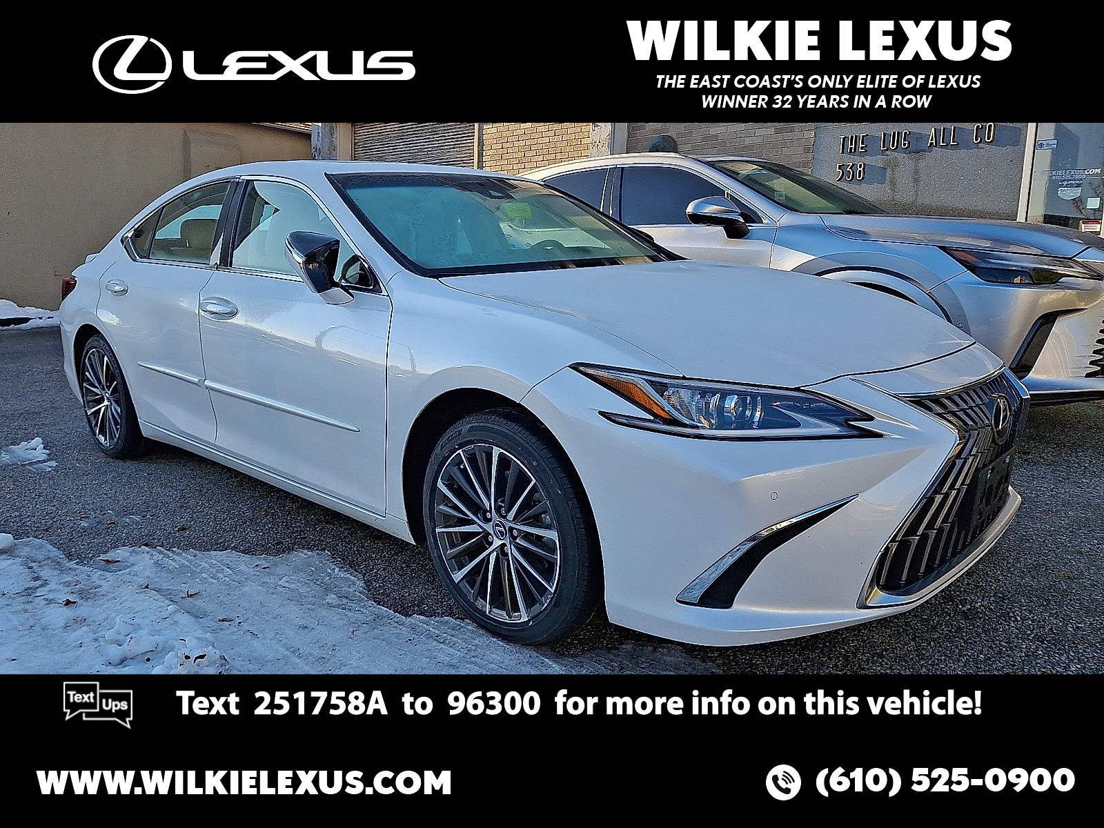 2023 Lexus ES 350's photo