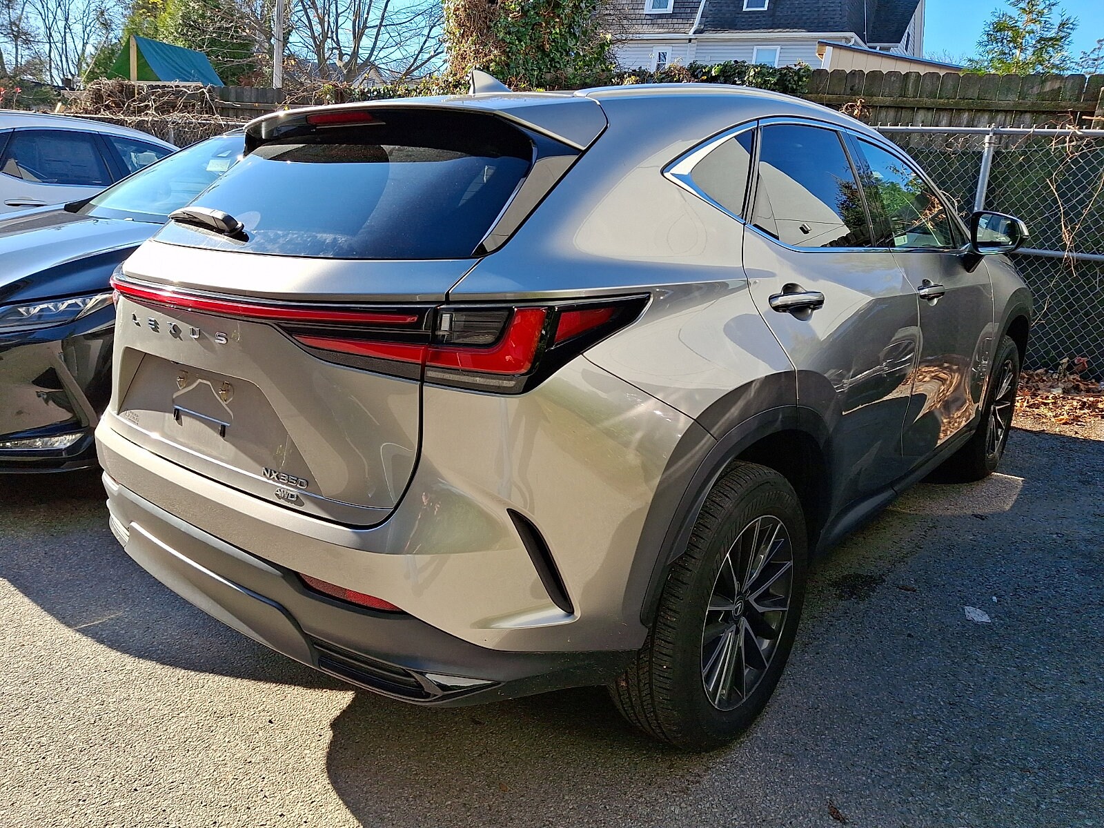 2022 Lexus NX 350 photo 3