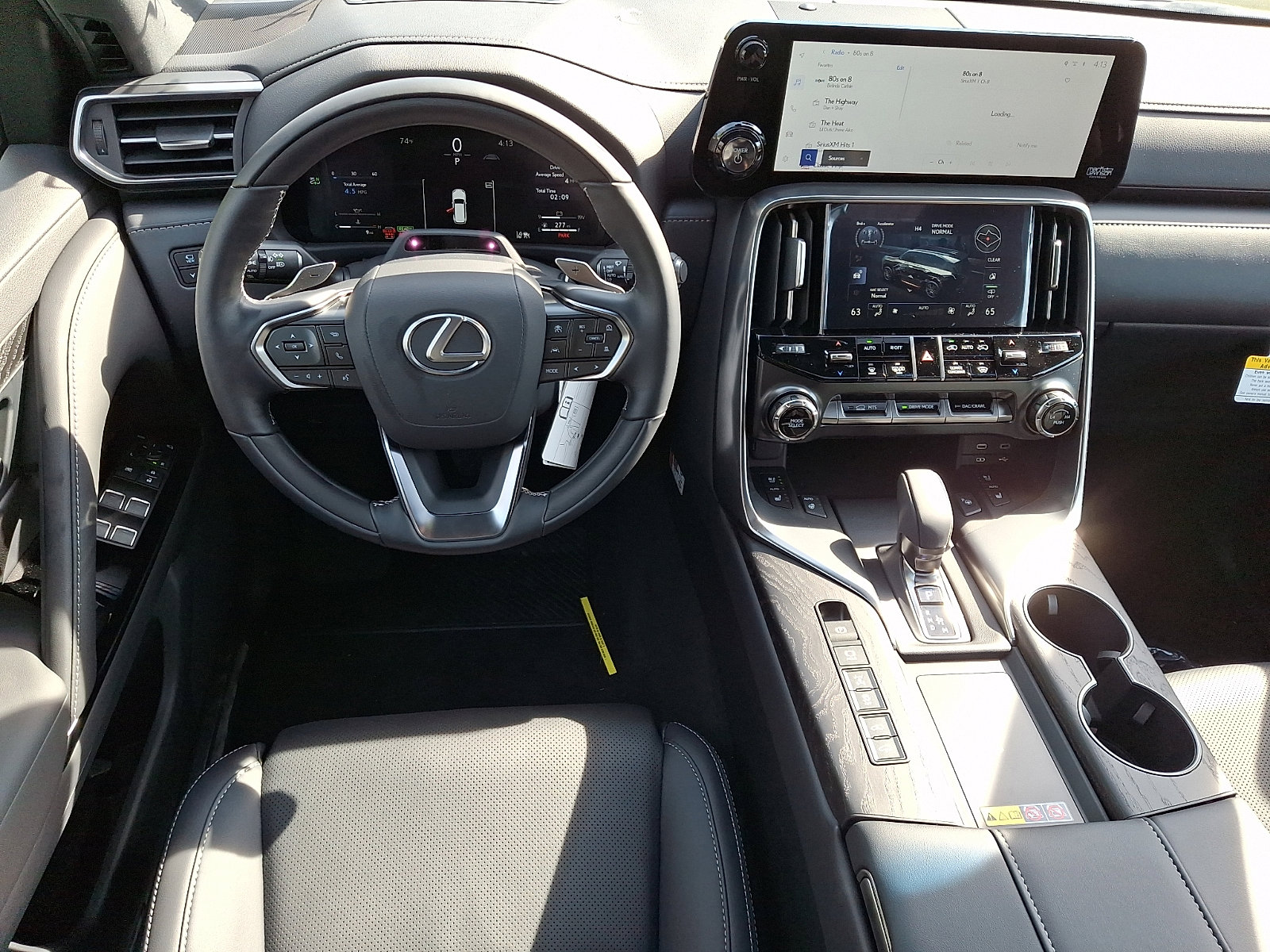2026 Lexus LX 700h Luxury - Photo 8