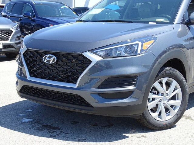 2019 Hyundai Tucson SE photo 2