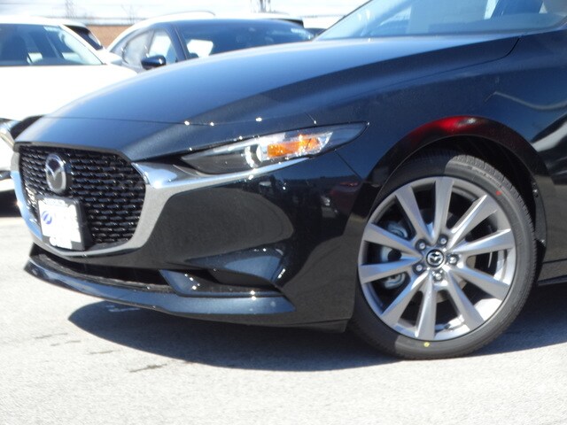 2019 Mazda Mazda3 Select photo 2