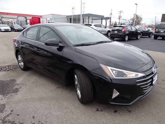 2020 Hyundai Elantra Value Edition photo 4