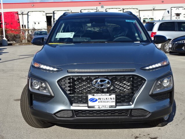 2020 Hyundai Kona SEL photo 3