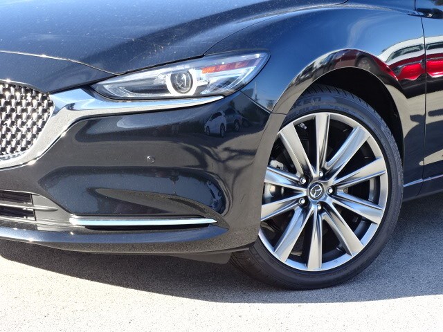 2019 Mazda Mazda6 Signature photo 3