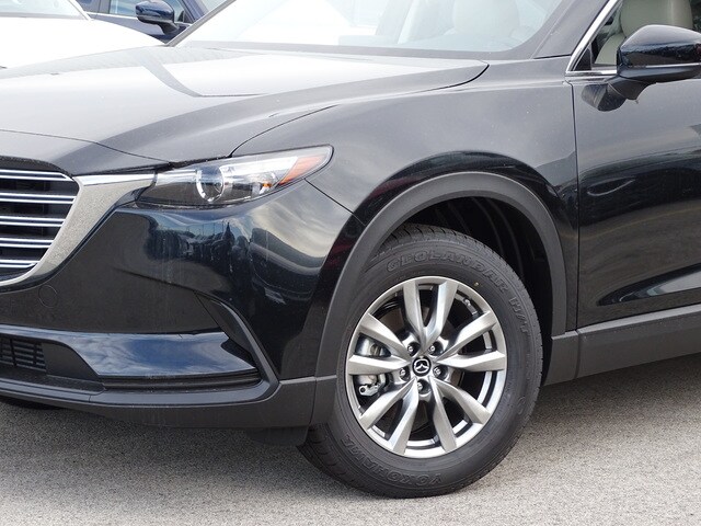2019 Mazda CX-9 Touring photo 3