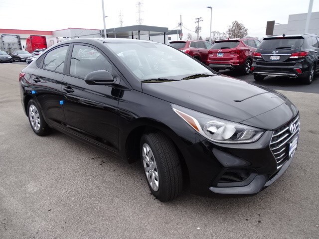 2020 Hyundai Accent SE photo 4