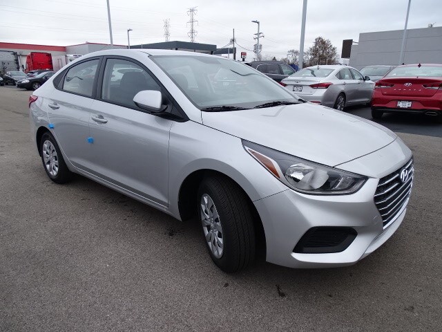 2020 Hyundai Accent SE photo 4
